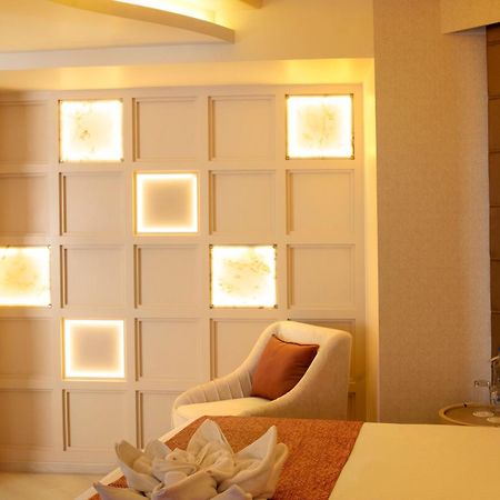 Barsana Hotel & Resort Siliguri Ngoại thất bức ảnh