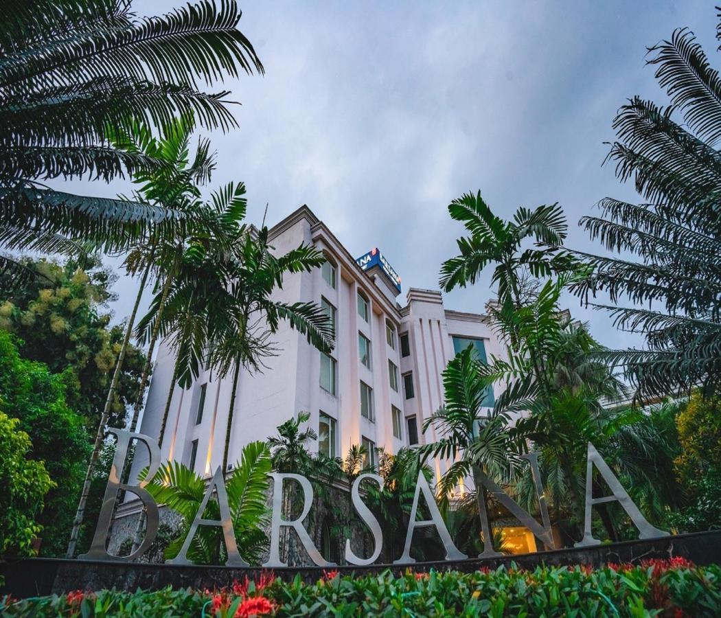 Barsana Hotel & Resort Siliguri Ngoại thất bức ảnh