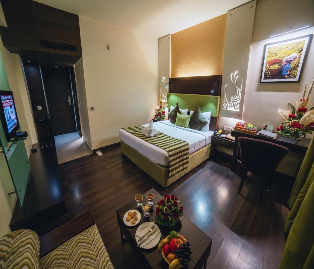Barsana Hotel & Resort Siliguri Ngoại thất bức ảnh